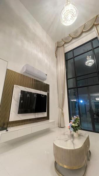4-BR Villa, Bangkok, Suan Luang, Bangkok, 4 Bedrooms, 330 sqm, Villa For Rent, by Tanapat Sakonsontised, 500522774 - DDproperty.com