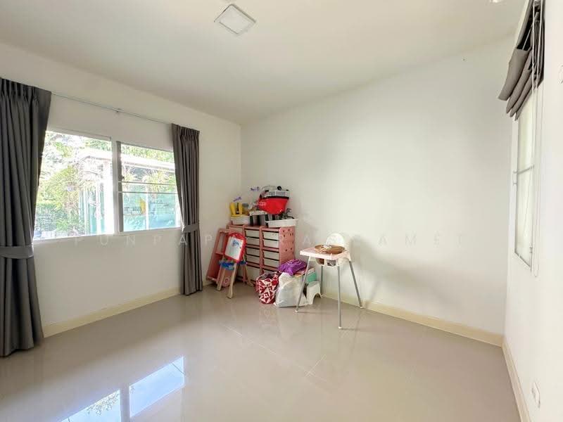 Kanasiri Chaiyaphruek-Wongwaen, Nonthaburi, Bang Kruai - Sai Noi Road, Bang Bua Thong, Nonthaburi, 4 Bedrooms, 155 sqm, Single Detached House For Sale, by Punpapa Rassamee, 500522775 - DDproperty.com