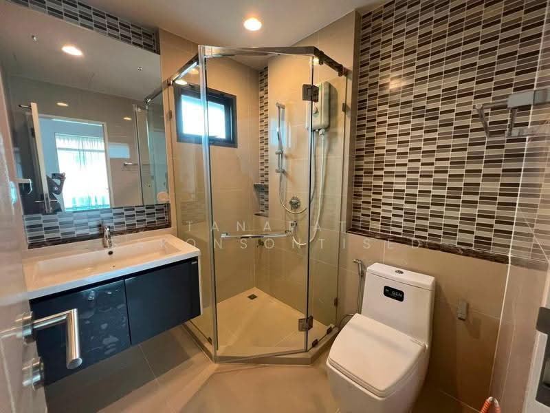 Setthasiri Krungthep Kreetha, Bangkok, Krungthep Kreetha Road, Hua Mak, Bang Kapi, Bangkok, 4 Bedrooms, 260 sqm, Single Detached House For Rent, by Tanapat Sakonsontised, 500522780 - DDproperty.com