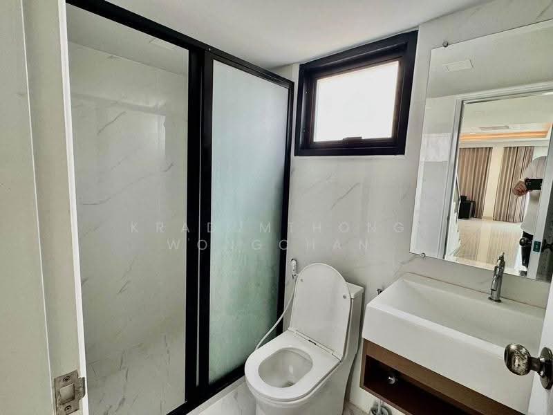 Chokchai Village 9, Chon Buri (Pattaya), Bang Lamung, Bang Lamung (Pattaya), Chon Buri (Pattaya), 5 Bedrooms, 280 sqm, Townhouse For Rent, by Kradumthong Wongchan, 500522781 - DDproperty.com