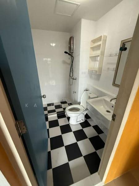 Dcondo Sathupradit 49, Bangkok, Soi Sathupradit 49 Sathupradit Road, Bang Pong Pang, Yan Nawa, Bangkok, Studio, 30 sqm, Condo For Sale, by Amwika Karoonsombat, 500522783 - DDproperty.com