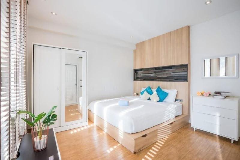 undefined, Chon Buri (Pattaya), Nong Pru, Bang Lamung (Pattaya), Chon Buri (Pattaya), 5 Bedrooms, 344 sqm, Villa For Rent, by Kradumthong Wongchan, 500522791 - DDproperty.com