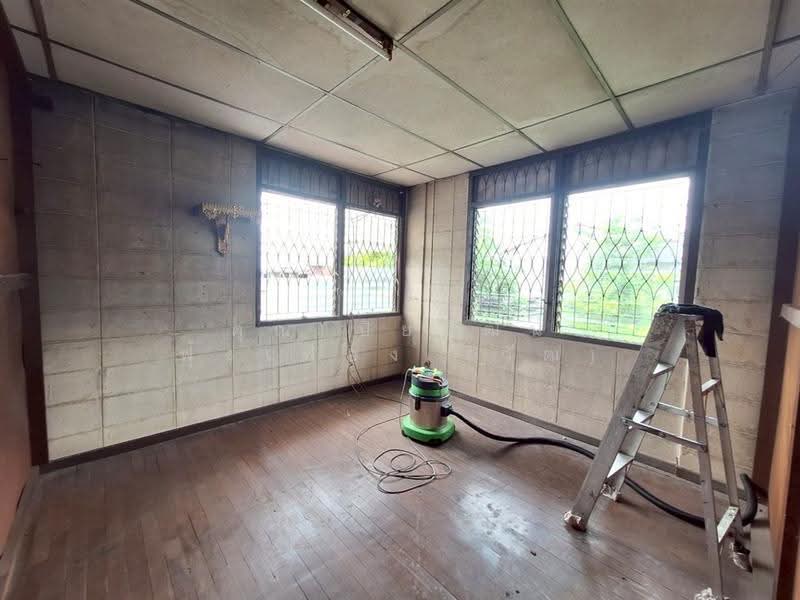 นักกีฬาแหลมทอง ซอยแหลมทอง48, Bangkok, ถนนศรีนครินทร์, Bang Chak, Phra Khanong, Bangkok, 2 Bedrooms, 180 sqm, Single Detached House For Sale, by คุณ ปิยวัฒน์ ฟุ้งเฟื่อง (วัฒ), 500522806 - DDproperty.com
