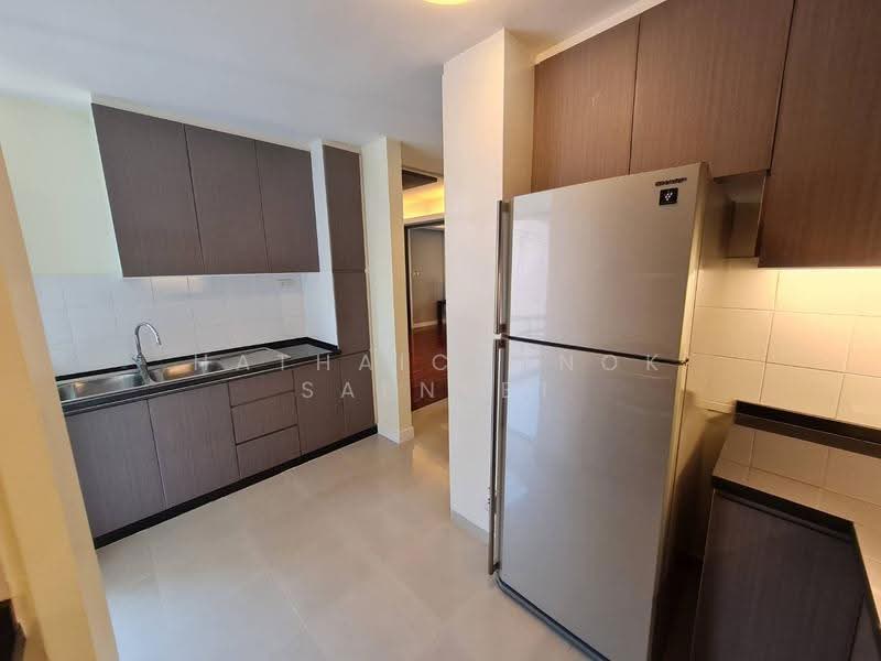 Krystal Court, Bangkok, 23 Soi Sukhumvit 7, Khlongtoei Nua, Watthana, Bangkok, 2 Bedrooms, 166 sqm, Condo For Rent, by Hathaichanok Saenset, 500522816 - DDproperty.com