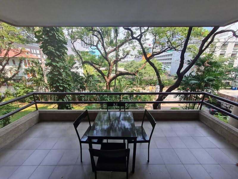 Krystal Court, Bangkok, 23 Soi Sukhumvit 7, Khlongtoei Nua, Watthana, Bangkok, 2 Bedrooms, 166 sqm, Condo For Rent, by Hathaichanok Saenset, 500522816 - DDproperty.com