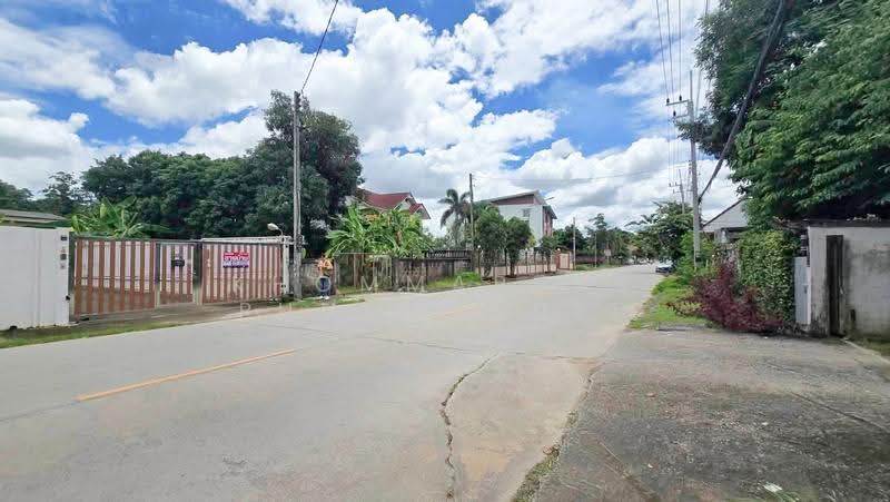 Custom-built house for sale, 233.4 sq.w, Hongli Road, Rob Wiang, Chiang Rai. 18.9 million baht., Chiang Rai, Rob Wieng, Muang Chiang Rai, Chiang Rai, 4 Bedrooms, 600 sqm, Single Detached House For Sale, by Khommaphat Phumbandit, 500522824 - DDproperty.com
