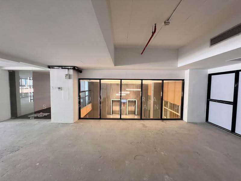 พื้นที่ให้เช่า ลาดพร้าว : Space for rent Lat Phrao, กรุงเทพ, จอมพล, จตุจักร, กรุงเทพ, 230 ตร.ม., พื้นที่ขายของ ให้เช่า, โดย Sumitara Sampattavanija, 500522827 - DDproperty.com