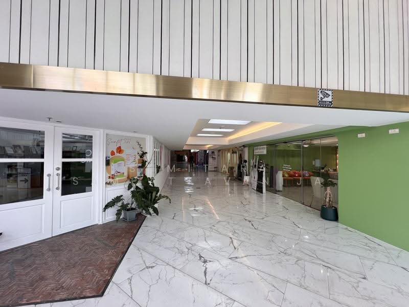 Space for rent Lat Phrao, Bangkok, Jom Phon, Chatuchak, Bangkok, , 230 sqm, Retail Space For Rent, by Sumitara Sampattavanija, 500522827 - DDproperty.com