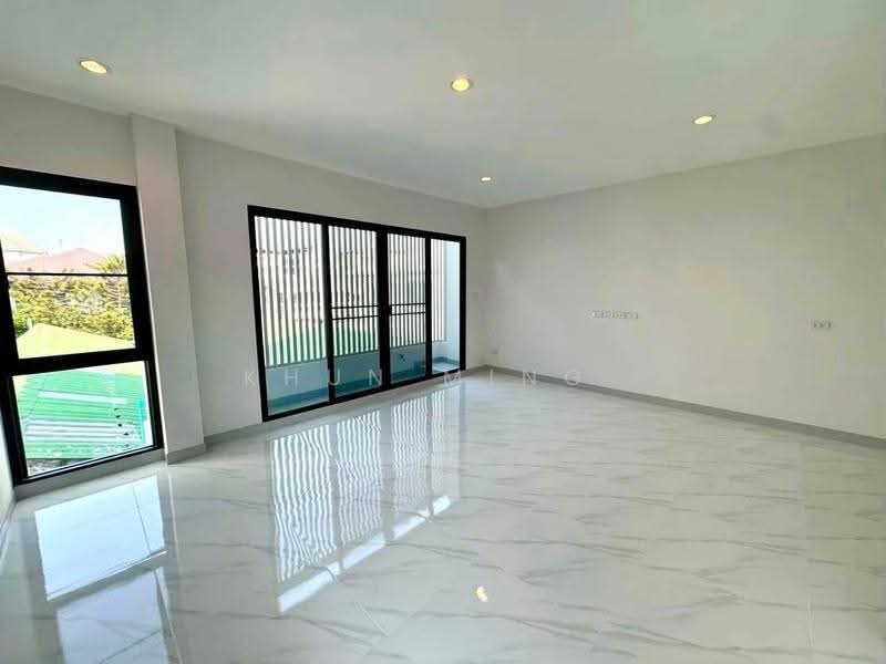 Modern Luxury 3-Storey Home Office / Twin House for Rent(SPSMG189), Bangkok, ลาดพร้าว 87 แยก 28, Khlong Chaokhun Sing, Wang Thonglang, Bangkok, , 175 sqm, Shophouse For Rent, by Khun Ming, 500522859 - DDproperty.com