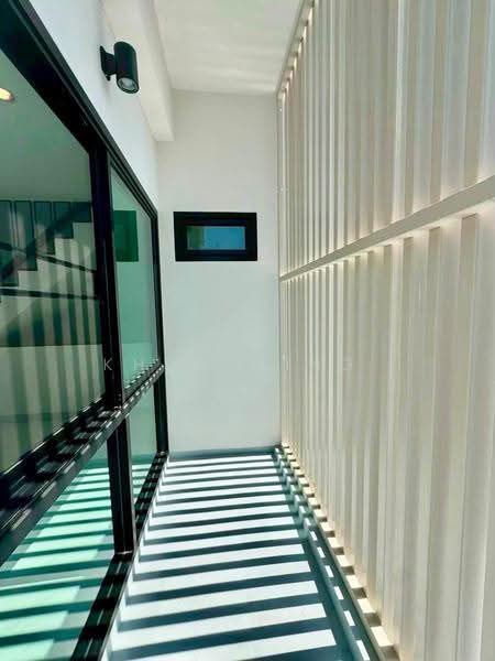Modern Luxury 3-Storey Home Office / Twin House for Rent(SPSMG189), Bangkok, ลาดพร้าว 87 แยก 28, Khlong Chaokhun Sing, Wang Thonglang, Bangkok, , 175 sqm, Shophouse For Rent, by Khun Ming, 500522859 - DDproperty.com