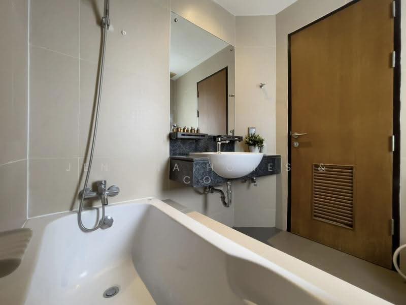 59 Heritage, Bangkok, 18 Soi Sukhumvit 59, Khlong Tan Nua, Watthana, Bangkok, 2 Bedrooms, 84 sqm, Condo For Rent, by Jentina Homes & Co, 500522873 - DDproperty.com