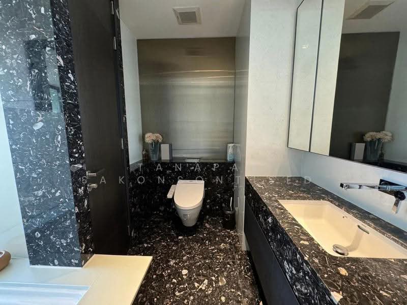 BEATNIQ Sukhumvit 32, Bangkok, Soi Sukhumvit 32, Sukhumvit Road, Khong Tan, Khlong Toei, Bangkok, 1 Bedroom, 58 sqm, Condo For Rent, by Tanapat Sakonsontised, 500522887 - DDproperty.com