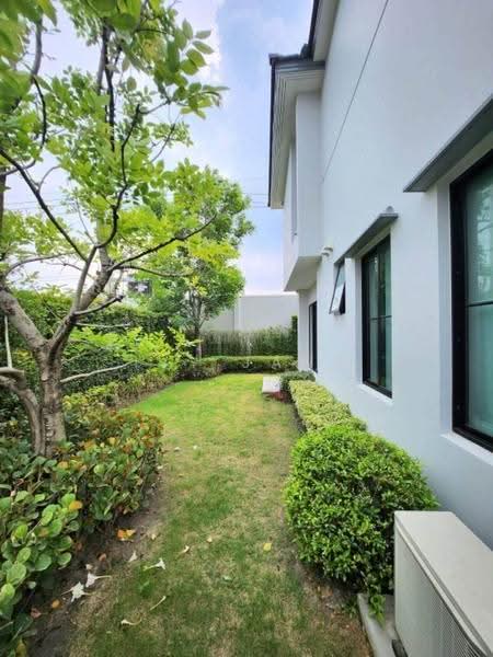 Nantawan Rama 9 - New Krungthepkreetha, Bangkok, Saphan Sung, Bangkok, 4 Bedrooms, 302 sqm, Single Detached House For Rent, by Ivy Jang, 500522892 - DDproperty.com