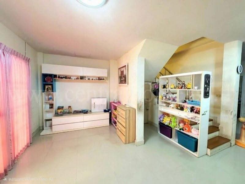 Baan Suetrong Saimai : บ้านซื่อตรง สายไหม, ปทุมธานี, ถนน สายไหม, ลาดสวาย, ลำลูกกา, ปทุมธานี, 140 ตร.ม., ทาวน์เฮ้าส์ ขาย, โดย คุณ ศันสนีย์  ( เก๋ ), 500522898 - DDproperty.com
