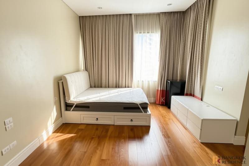 Bright Sukhumvit 24, Bangkok, Sukhumvit 24 Alley, Khong Tan, Khlong Toei, Bangkok, 3 Bedrooms, 189 sqm, Condo For Rent, by Nicha Peerakittikul, 500522904 - DDproperty.com