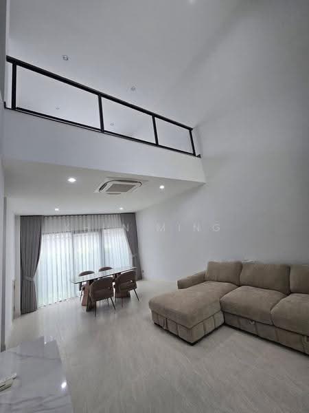 Baan Klang Muang Classe Sukhumvit 77 : บ้านกลางเมือง คลาสเซ่ สุขุมวิท 77, กรุงเทพ, ซอยอ่อนนุช 21, สวนหลวง, กรุงเทพ, 214 ตร.ม., บ้านเดี่ยว ให้เช่า, โดย Khun Ming, 500522922 - DDproperty.com