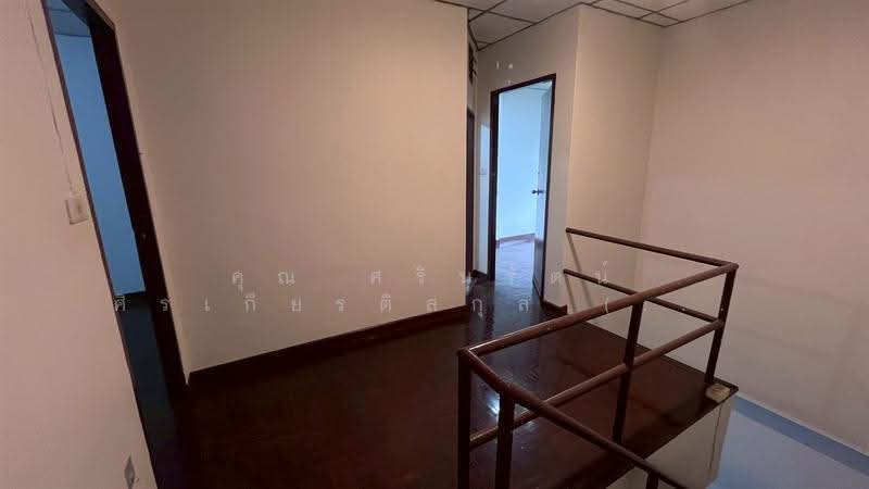ทาวน์เฮ้าส์ 3 ชั้น 24 ตร.ว. ทาวน์เฮ้าส์ ซอยพหลโยธิน64 (ซ.ทอส.9), ปทุมธานี, ถนนพหลโยธิน, คูคต, ลำลูกกา, ปทุมธานี, 180 ตร.ม., ทาวน์เฮ้าส์ ขาย, โดย คุณ ศรินรัตน์ ศิรเกียรติสกุล (เป้ย), 500522924 - DDproperty.com