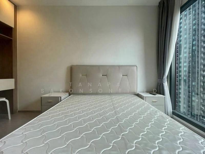 Life Asoke Hype, Bangkok, 339 Chaturathit Rd, Makkasan, Ratchathewi, Bangkok, 2 Bedrooms, 48 sqm, Condo For Rent, by Tanapat Sakonsontised, 500522943 - DDproperty.com