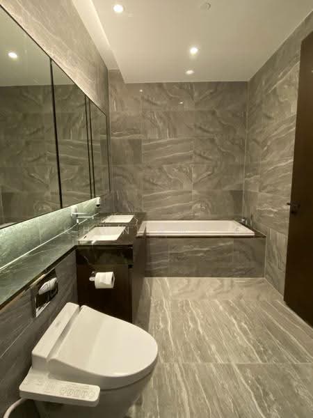 The Esse Sukhumvit 36, Bangkok, Soi Sukhumvit 36, Sukhumvit Road, Phra Kanong, Khlong Toei, Bangkok, 2 Bedrooms, 76 sqm, Condo For Rent, by Khun Ammie, 500522989 - DDproperty.com
