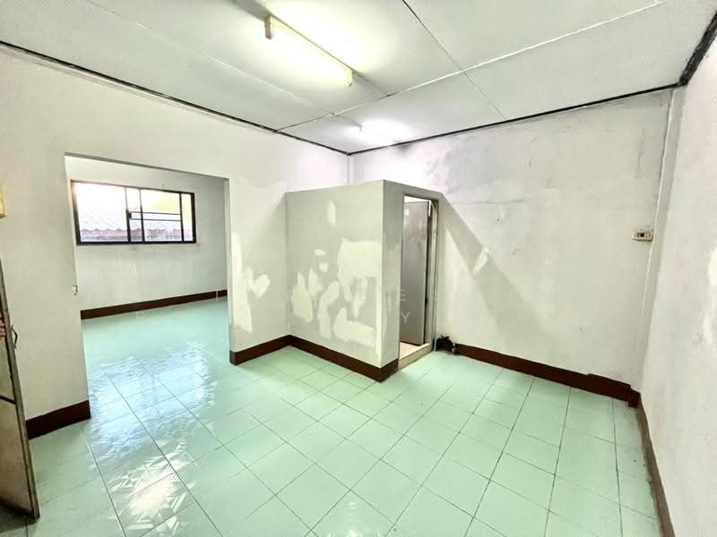 อพาร์ทเม้นท์ท้ายบ้าน สมุทรปราการ, Samut Prakan, Tai Ban, Muang Samut Prakarn, Samut Prakan, , 100 sqm, Business For Sale, by The Best Property แป้ง, 500523026 - DDproperty.com
