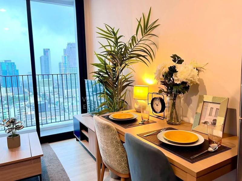 XT Ekkamai, Bangkok, 259 Soi Sukhumvit 63, Khlong Tan Nua, Watthana, Bangkok, 1 Bedroom, 31 sqm, Condo For Rent, by Living Real Estates, 500523132 - DDproperty.com