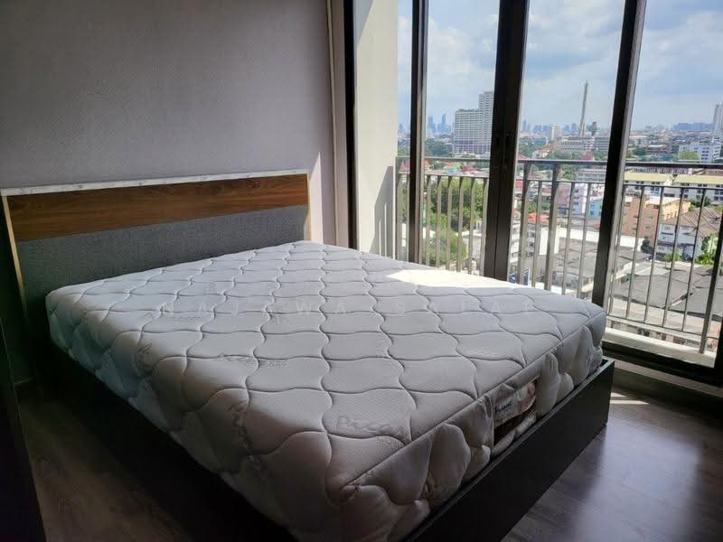 Urbano Rajavithi, Bangkok, Rajavithi Road, Bang Phlat, Bangkok, 1 Bedroom, 31 sqm, Condo For Sale, by Najawa Salae, 500523182 - DDproperty.com