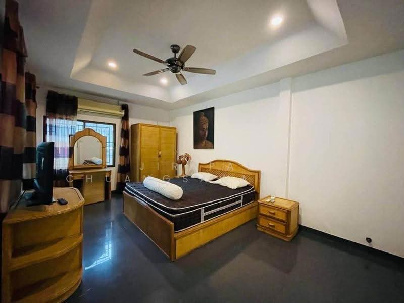 3-BR House, Chon Buri (Pattaya), Nong Pru, Bang Lamung (Pattaya), Chon Buri (Pattaya), 3 Bedrooms, 150 sqm, Single Detached House For Rent, by Jirapat Chuangsawadsak, 500523183 - DDproperty.com