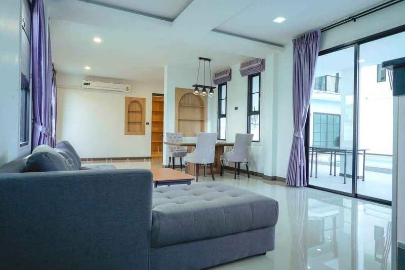 5-BR House, Chon Buri (Pattaya), Huai Yai, Bang Lamung (Pattaya), Chon Buri (Pattaya), 5 Bedrooms, 694 sqm, Single Detached House For Rent, by Jirapat Chuangsawadsak, 500523186 - DDproperty.com