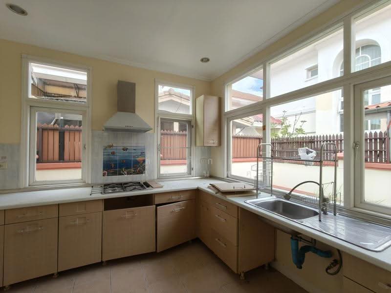 House for Rent / Sale – Passorn 11, Prachachuen Road, Lak Si District Best price in the area. Feel, Bangkok, Thung Song Hong, Lak Si, Bangkok, 3 Bedrooms, 257 sqm, Single Detached House For Sale, by Somsak Wongsrinoppakun, 500523189 - DDproperty.com