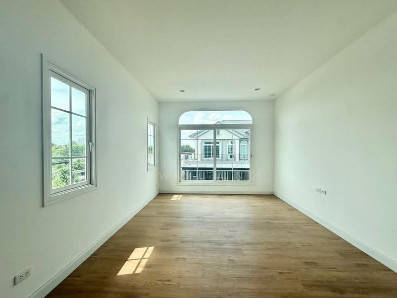 Grandio Sathorn, กรุงเทพ, Kanlapaphruek outbound side, บางขุนเทียน, จอมทอง, กรุงเทพ, 320 ตร.ม., บ้านเดี่ยว ขาย, โดย Kanrutai Dawruang, 500523203 - DDproperty.com