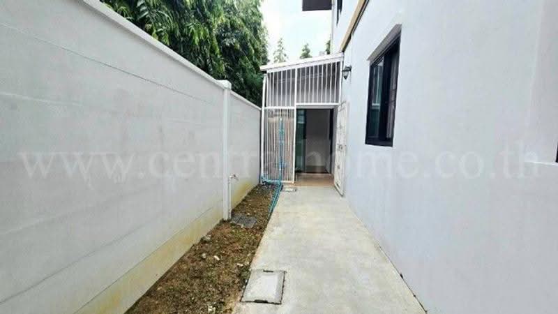 Pattara Private 2 Phase 3, Pathum Thani, ปทุมธานี-สามโคก-เสนา, Sam Khok, Pathum Thani, 2 Bedrooms, 140 sqm, Townhouse For Sale, by คุณ ศันสนีย์ ( เก๋ ), 500523205 - DDproperty.com