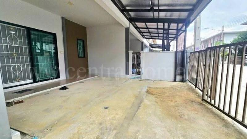 ภัทรไพรเวท 2 เฟส 3, Pattara Private 2 Phase 3, ปทุมธานี, ปทุมธานี-สามโคก-เสนา, สามโคก, ปทุมธานี, 140 ตร.ม., ทาวน์เฮ้าส์ ขาย, โดย คุณ ศันสนีย์ ( เก๋ ), 500523205 - DDproperty.com