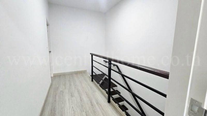 ภัทรไพรเวท 2 เฟส 3, Pattara Private 2 Phase 3, ปทุมธานี, ปทุมธานี-สามโคก-เสนา, สามโคก, ปทุมธานี, 140 ตร.ม., ทาวน์เฮ้าส์ ขาย, โดย คุณ ศันสนีย์ ( เก๋ ), 500523205 - DDproperty.com