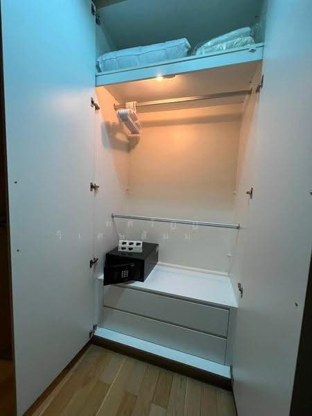 Siri At Sukhumvit, Bangkok, 902 Sukhumvit Road, Phra Kanong, Khlong Toei, Bangkok, 1 Bedroom, 52 sqm, Condo For Rent, by ทศวัฏฏ์ วิเศษสัมมาพันธ์, 500523210 - DDproperty.com