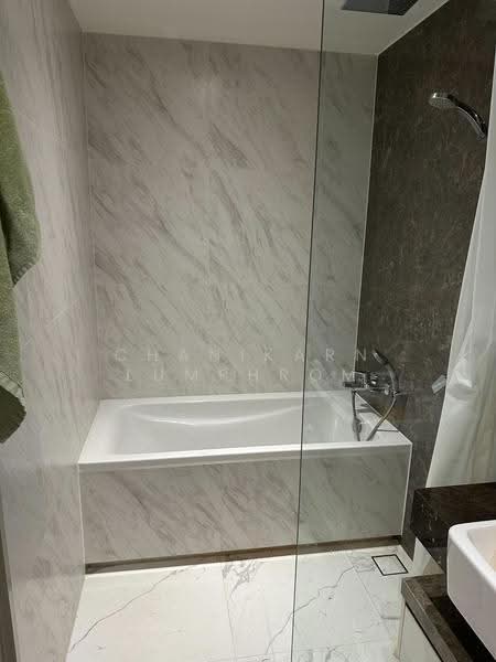 Fynn Asoke, Bangkok, 28 Sukhumvit 10 Alley, Khlong Toei, Bangkok, 1 Bedroom, 34 sqm, Condo For Rent, by Chanikarn Lumphrom, 500523222 - DDproperty.com