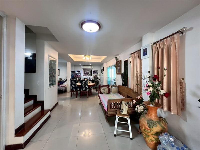 บ้านภัทรทรัพย์ ลำลูกกา-คลอง 3, Pathum Thani, ถนนลำลูกกา, Khu Khot, Lam Luk Ka, Pathum Thani, 3 Bedrooms, 150 sqm, Semi-Detached House (Twin House) For Sale, by คุณ ธนภณ ค้ำคูณ (บูม), 500523225 - DDproperty.com