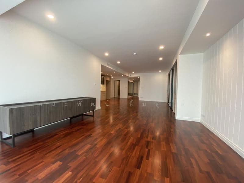 Supreme Elegance, Bangkok, Chan, Thung Maha Mek, Sathon, Bangkok, 2 Bedrooms, 196 sqm, Condo For Sale, by Thanapatana Limsouklam, 500523229 - DDproperty.com