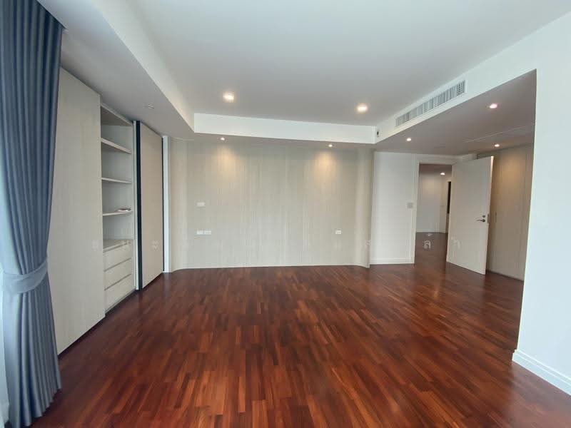 Supreme Elegance, Bangkok, Chan, Thung Maha Mek, Sathon, Bangkok, 2 Bedrooms, 196 sqm, Condo For Sale, by Thanapatana Limsouklam, 500523229 - DDproperty.com