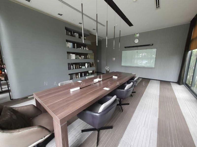 IDEO MOBI Sukhumvit Eastgate, Bangkok, 4371 Sukhumvit Road, Bang Na, Bangkok, 1 Bedroom, 30 sqm, Condo For Sale, by Najawa Salae, 500523233 - DDproperty.com