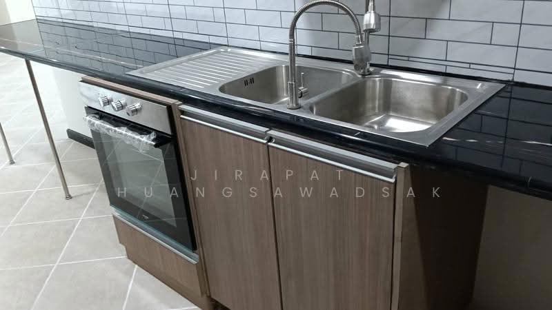 View Talay 5, Chon Buri (Pattaya), Nong Pru, Bang Lamung (Pattaya), Chon Buri (Pattaya), 3 Bedrooms, 184 sqm, Condo For Rent, by Jirapat Chuangsawadsak, 500523240 - DDproperty.com