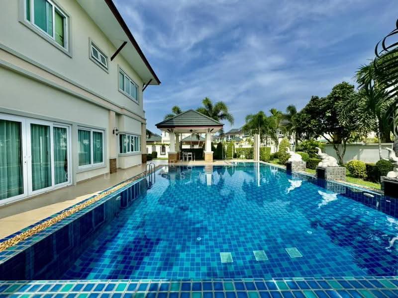 4-BR Villa, Chon Buri (Pattaya), Huai Yai, Bang Lamung (Pattaya), Chon Buri (Pattaya), 4 Bedrooms, 360 sqm, Villa For Rent, by Jirapat Chuangsawadsak, 500523261 - DDproperty.com
