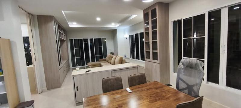 Baan Klang Krung The Nice Ratchavipha, Bangkok, 2 Kamphaeng Phet Road, Lat Yao, Chatuchak, Bangkok, 3 Bedrooms, 310 sqm, Single Detached House For Rent, by NR AGENT, 500523297 - DDproperty.com