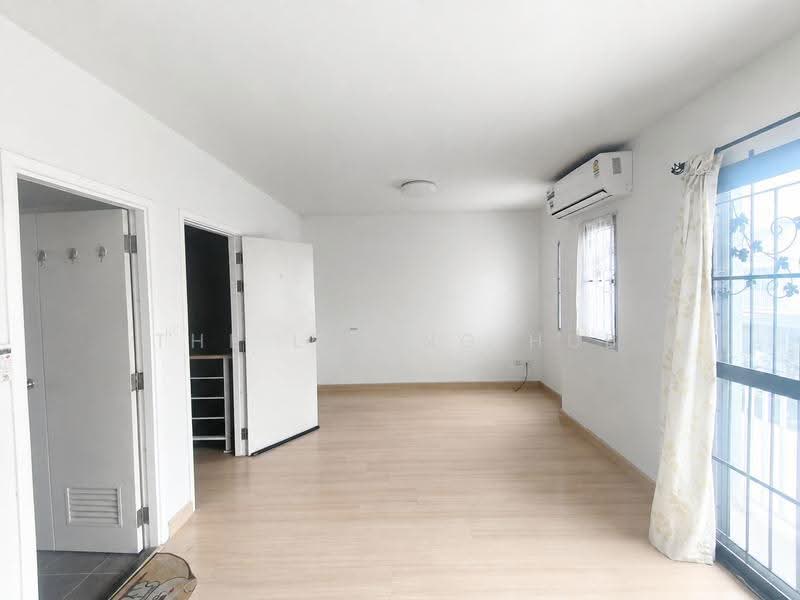 The Connect Don Muang-Songprapha, Bangkok, Songprapha Road, Si Khan, Don Mueang, Bangkok, 3 Bedrooms, 120 sqm, Townhouse For Sale, by THE LIVING HUB, 500523313 - DDproperty.com