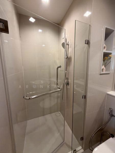 Life Sathorn Sierra, Bangkok, Ratchaphruek Rd, Talat Plu, Thon Buri, Bangkok, 1 Bedroom, 33 sqm, Condo For Rent, by Suwit Arunkeereewat, 500523362 - DDproperty.com