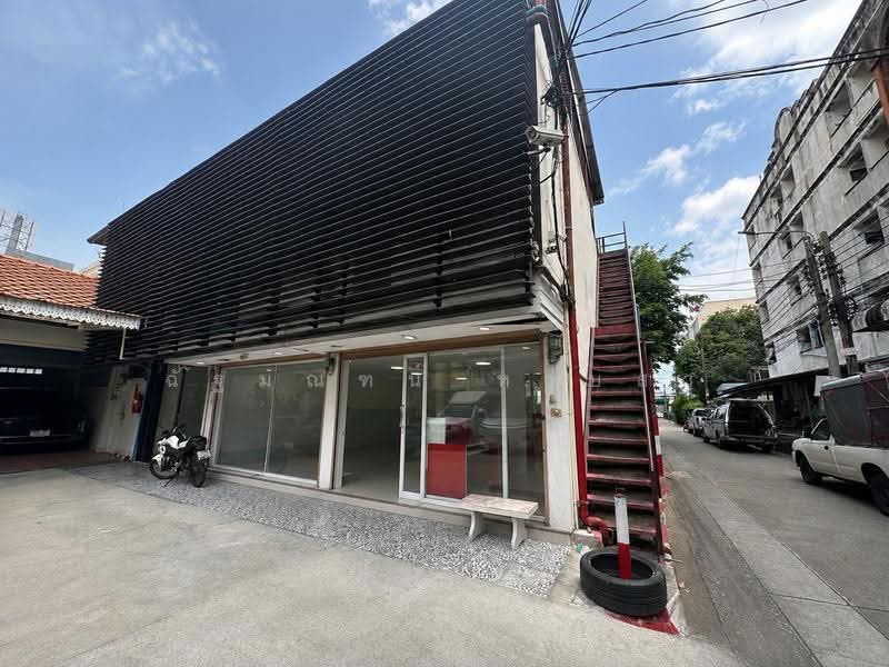 สุทธิสาร, Bangkok, Huai Khwang, Bangkok, , 120 sqm, Shophouse For Rent, by ฉัฐมณฑน์ หาบสา, 500523368 - DDproperty.com