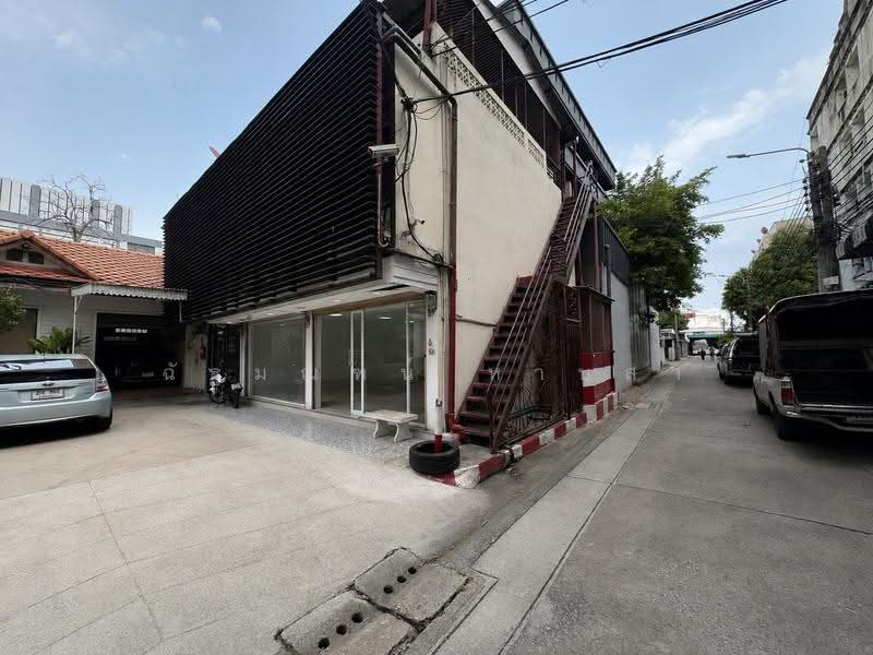 สุทธิสาร, Bangkok, Huai Khwang, Bangkok, , 120 sqm, Shophouse For Rent, by ฉัฐมณฑน์ หาบสา, 500523368 - DDproperty.com