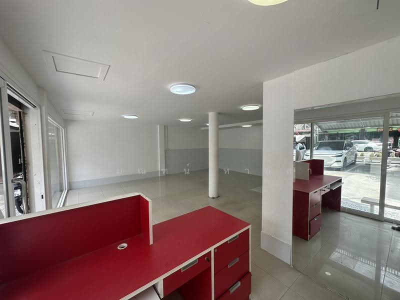 สุทธิสาร, Bangkok, Huai Khwang, Bangkok, , 120 sqm, Shophouse For Rent, by ฉัฐมณฑน์ หาบสา, 500523368 - DDproperty.com