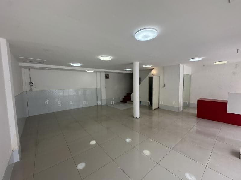สุทธิสาร, Bangkok, Huai Khwang, Bangkok, , 120 sqm, Shophouse For Rent, by ฉัฐมณฑน์ หาบสา, 500523368 - DDproperty.com