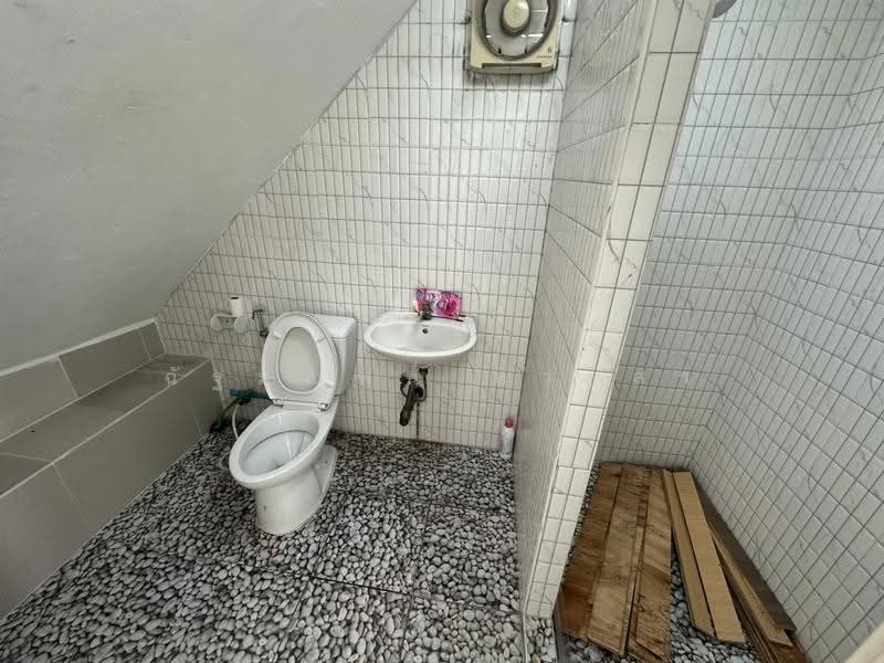 สุทธิสาร, Bangkok, Huai Khwang, Bangkok, , 120 sqm, Shophouse For Rent, by ฉัฐมณฑน์ หาบสา, 500523368 - DDproperty.com