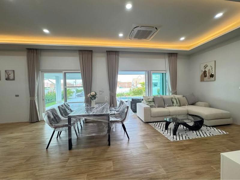 3-BR House, Prachuap Khiri Khan, Nong Kae, Hua Hin, Prachuap Khiri Khan, 3 Bedrooms, 295 sqm, Single Detached House For Sale, by Woramet Jiemdumnernkit, 500523369 - DDproperty.com